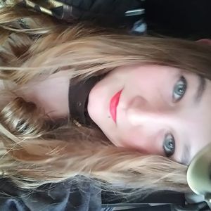 Meet your Posher, Kcrystal